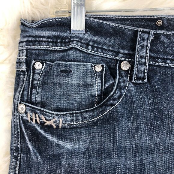 L.A. Idol USA Capris w/Angel Wings on both Back Pockets and Scattered Bling 15 - Picture 9 of 12